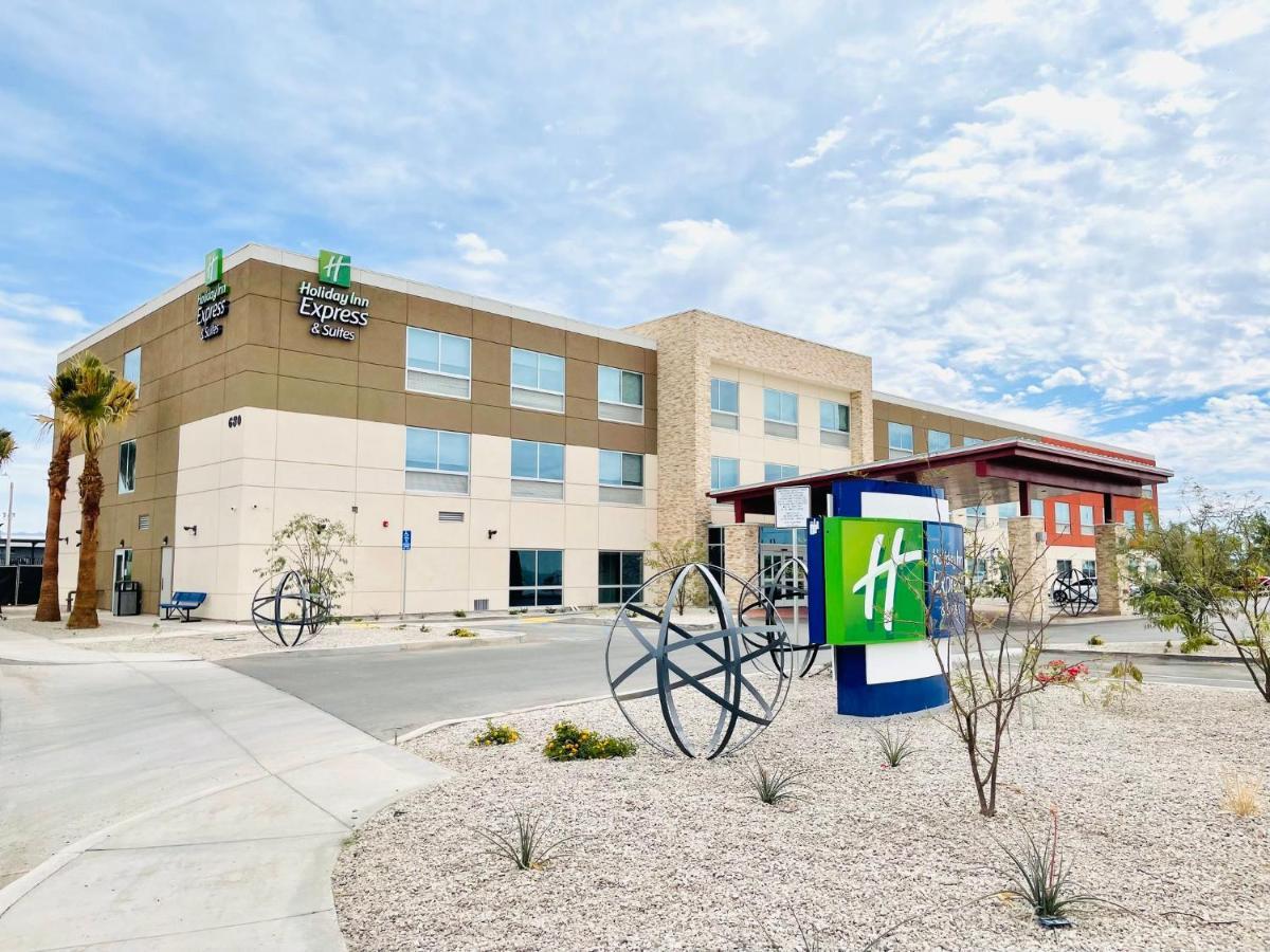 Holiday Inn Express & Suites Blythe By Ihg Exterior photo